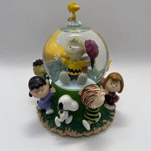 Westland Giftware Peanuts Charlie Brown Baseball "Our Hero" Musical Snow Globe